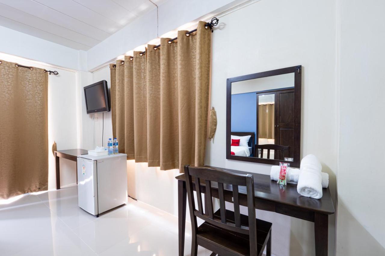 Si Fah At Bangsaen Hotel Ban Rong Khoei エクステリア 写真